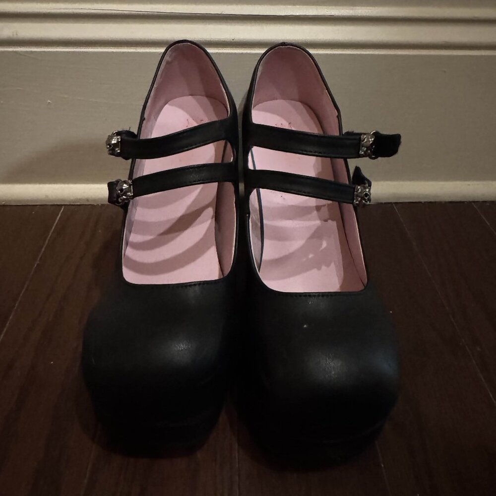 Gothika-09 Size 12